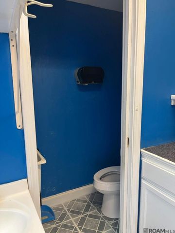 3696 Dalton St, Baton Rouge, LA 70805