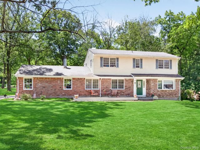 121 Sunset Road, Blauvelt, NY 10913