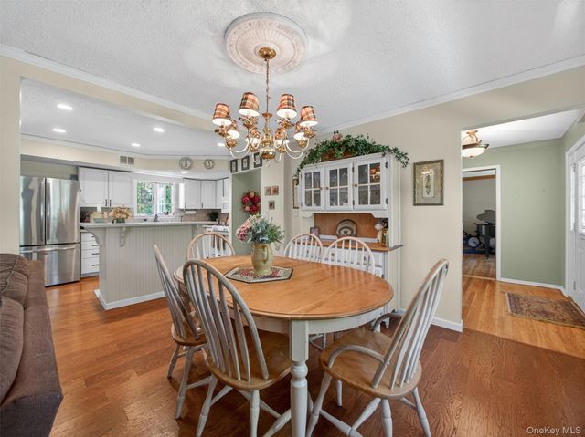 121 Sunset Road, Blauvelt, NY 10913