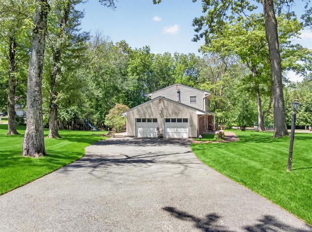 121 Sunset Road, Blauvelt, NY 10913