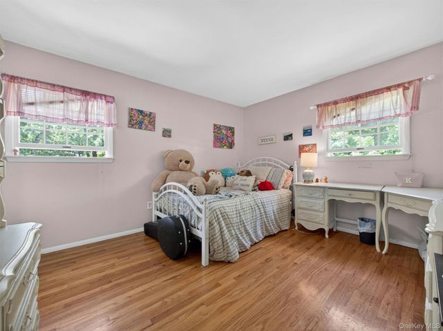 121 Sunset Road, Blauvelt, NY 10913