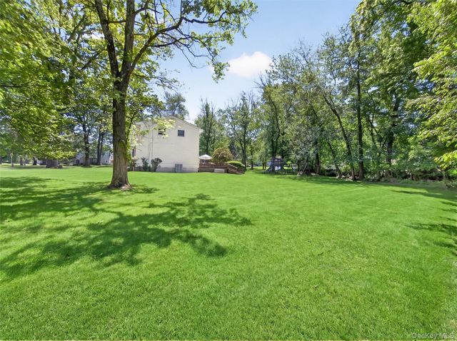 121 Sunset Road, Blauvelt, NY 10913