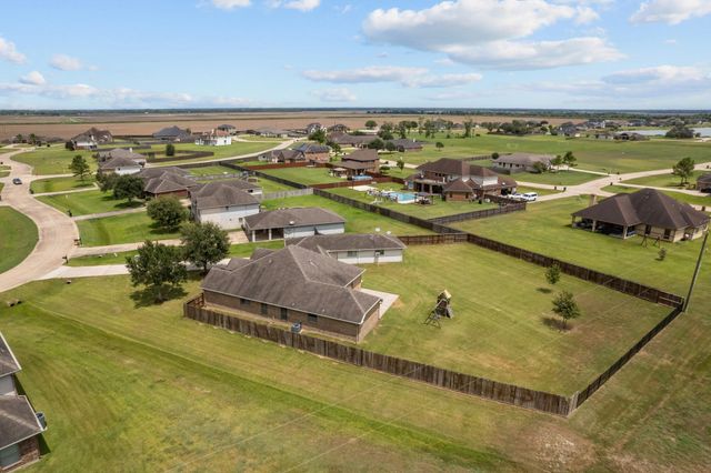 28027 Trade Wind Court, Rosharon, TX 77583