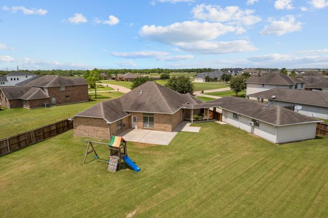 28027 Trade Wind Court, Rosharon, TX 77583
