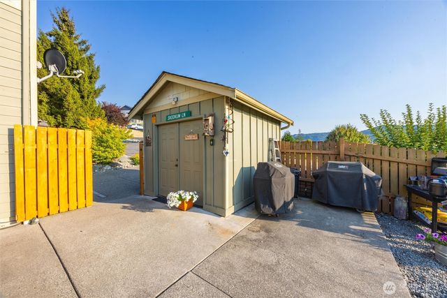 17010 Trout Drive, Mount Vernon, WA 98274