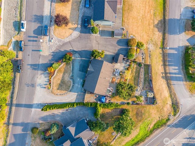 17010 Trout Drive, Mount Vernon, WA 98274