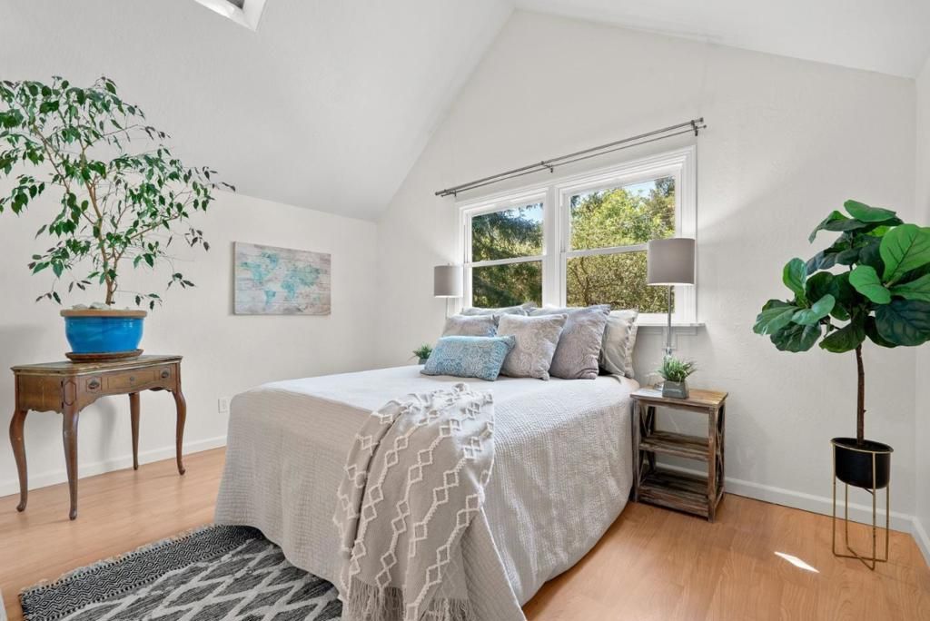 Image 31 of property listing at 280 Main Street, Ben Lomond, CA 95005