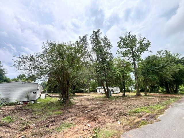 19875 Ava Lane, Montgomery, TX 77316