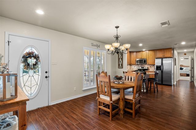 10517 Ravenswood Road, Granbury, TX 76049