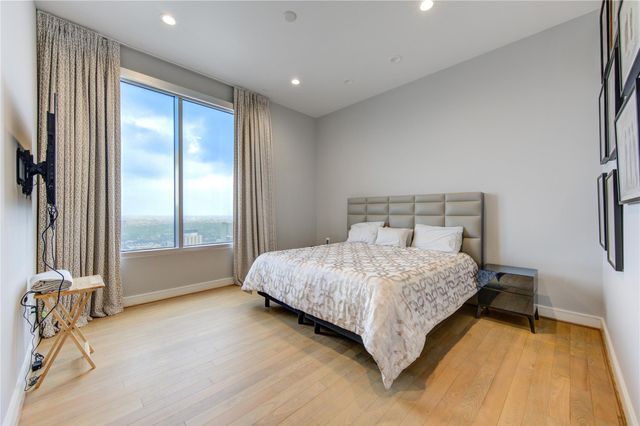 2727 Kirby Drive 27D, Houston, TX 77098