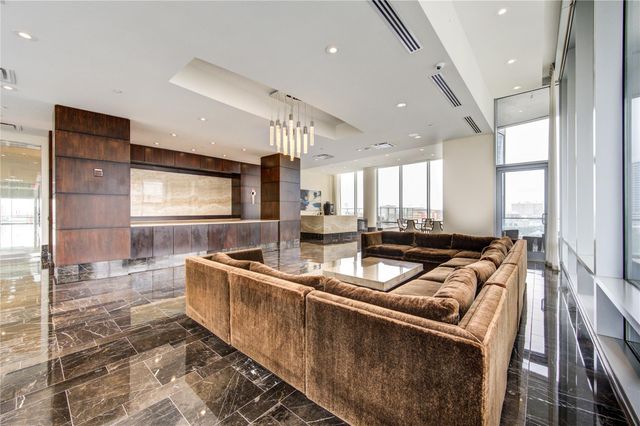 2727 Kirby Drive 27D, Houston, TX 77098
