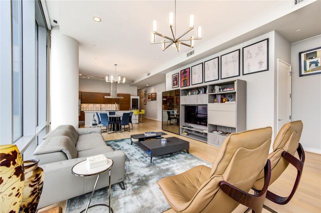 2727 Kirby Drive 27D, Houston, TX 77098