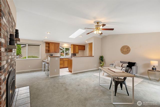 9271 Kristine Drive NW, Bremerton, WA 98311