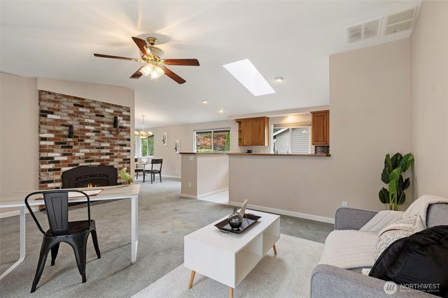 9271 Kristine Drive NW, Bremerton, WA 98311