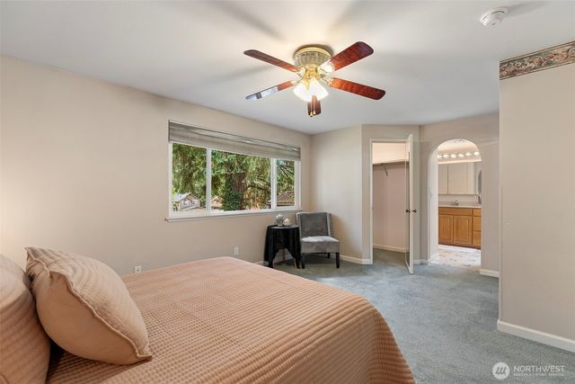 9271 Kristine Drive NW, Bremerton, WA 98311