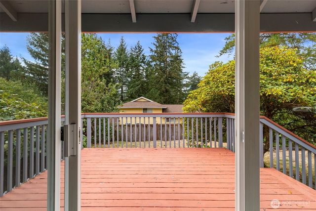 9271 Kristine Drive NW, Bremerton, WA 98311