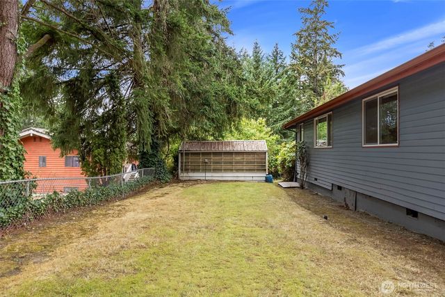 9271 Kristine Drive NW, Bremerton, WA 98311