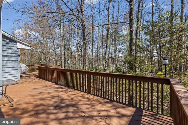 36 LAVENDER DR, Princeton, NJ 08540