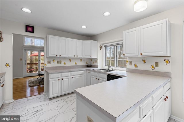 36 LAVENDER DR, Princeton, NJ 08540