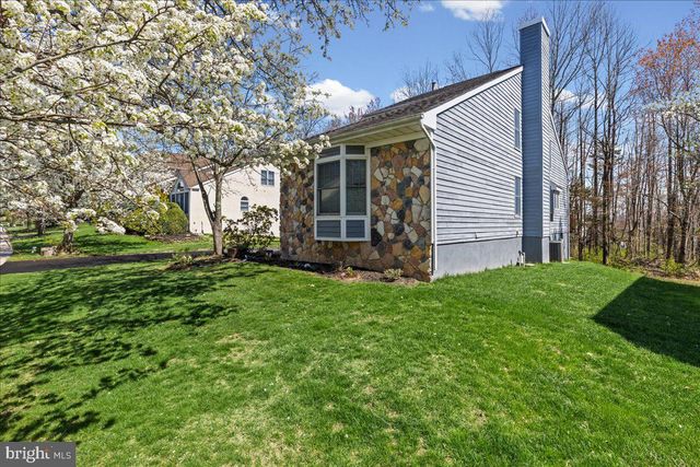 36 LAVENDER DR, Princeton, NJ 08540