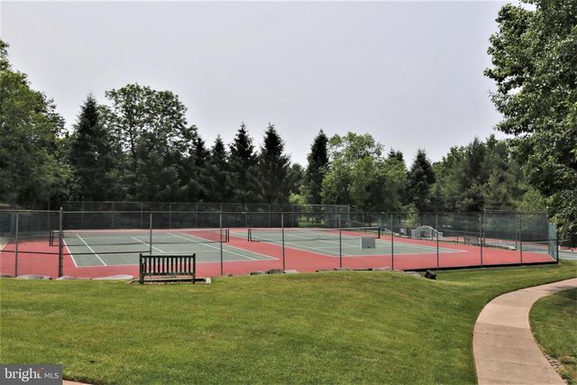 36 LAVENDER DR, Princeton, NJ 08540