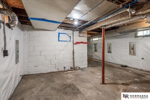 3917 Sumner Street, Lincoln, NE 68506