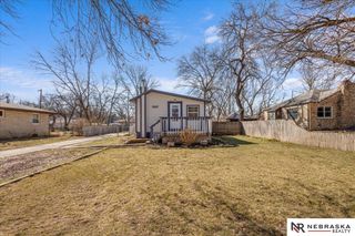 3917 Sumner Street, Lincoln, NE 68506