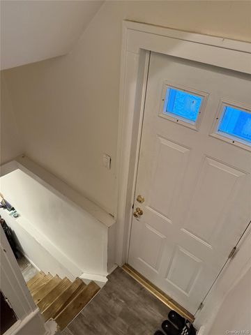 8802 79th Avenue, Glendale, NY 11385