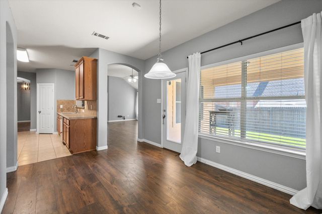 234 Lawson Farms Drive, Midlothian, TX 76065