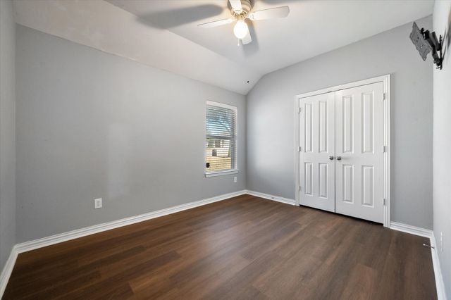 234 Lawson Farms Drive, Midlothian, TX 76065