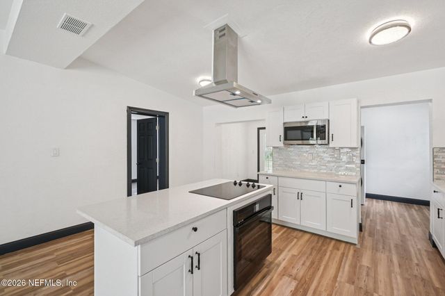5347 KEYSTONE Drive N, Jacksonville, FL 32216
