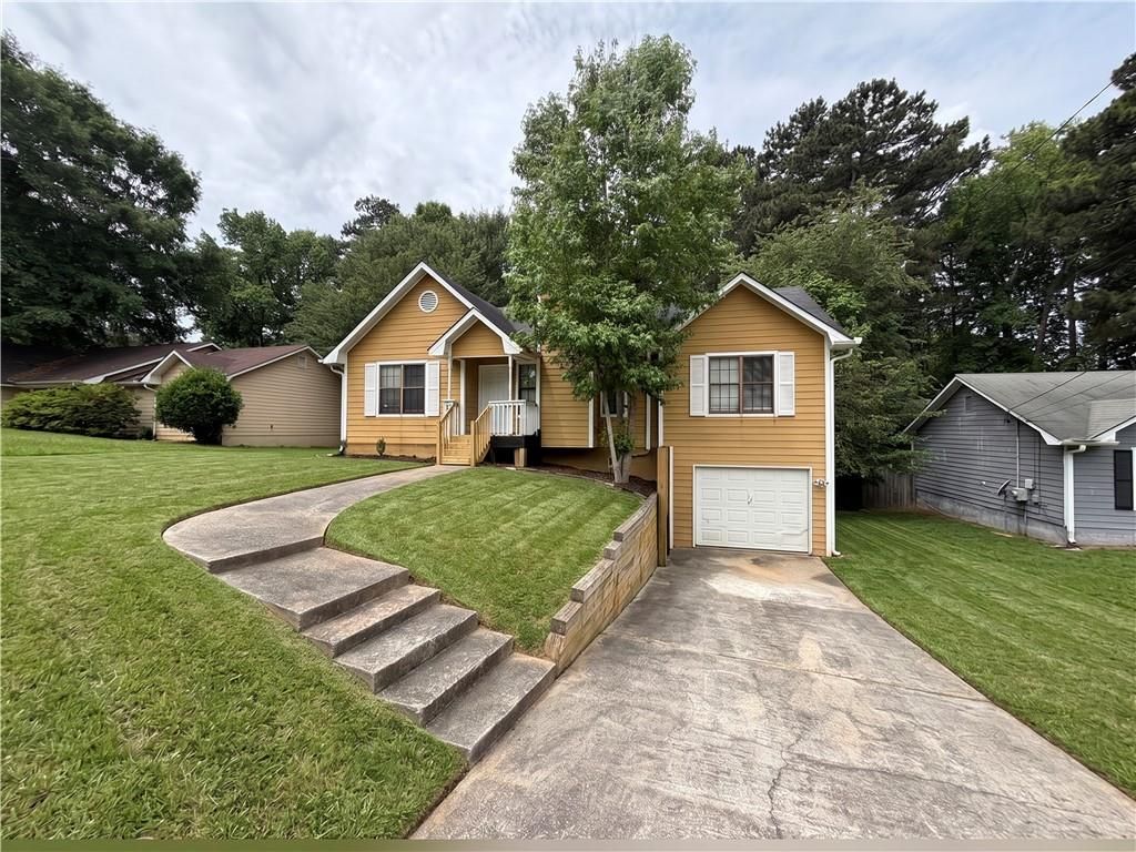 10433 Candlelight Road, Jonesboro, GA 30238