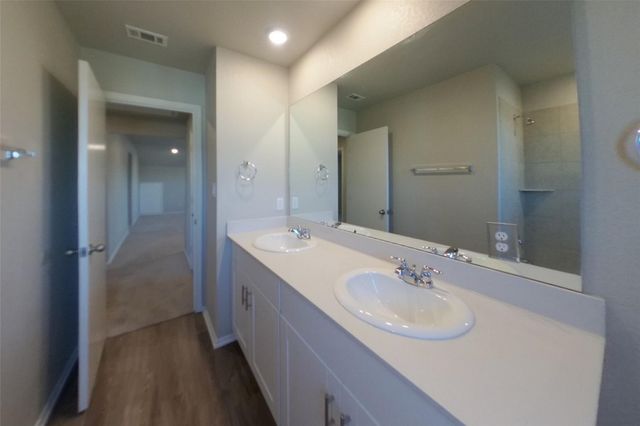 5221 Saddle Club DR, Georgetown, TX 78626