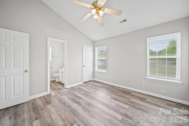 3716 Capps Hill Drive 19, Charlotte, NC 28216