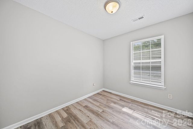 3716 Capps Hill Drive 19, Charlotte, NC 28216