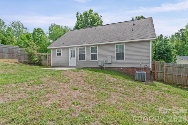 3716 Capps Hill Drive 19, Charlotte, NC 28216