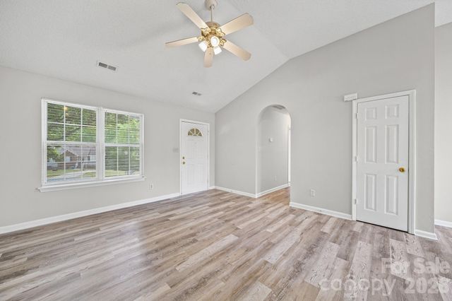 3716 Capps Hill Drive 19, Charlotte, NC 28216