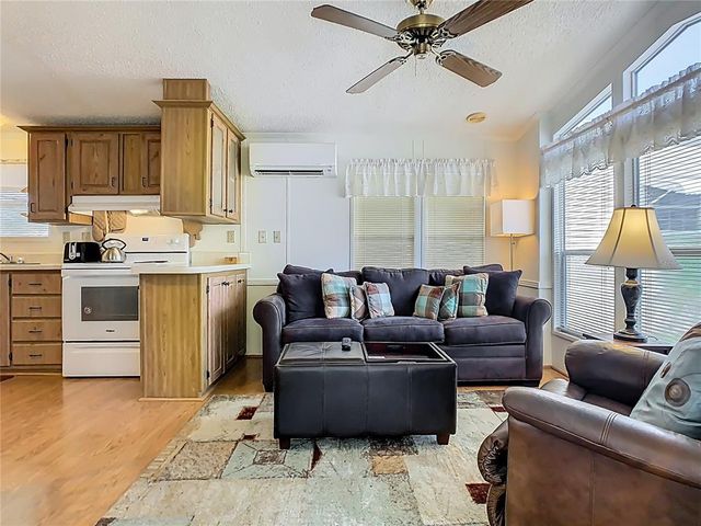 9000 US HWY 192 780, Clermont, FL 34714
