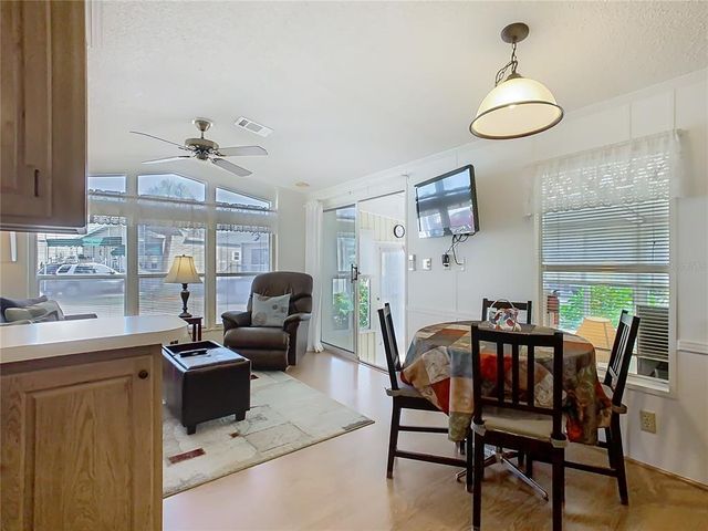9000 US HWY 192 780, Clermont, FL 34714