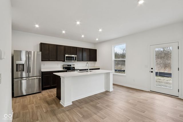 2032 Black Oak Drive, Shelbyville, IN 46176