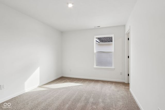 2032 Black Oak Drive, Shelbyville, IN 46176