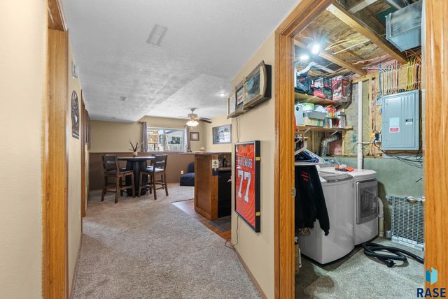 3904 W 93rd St Street, Sioux Falls, SD 57108