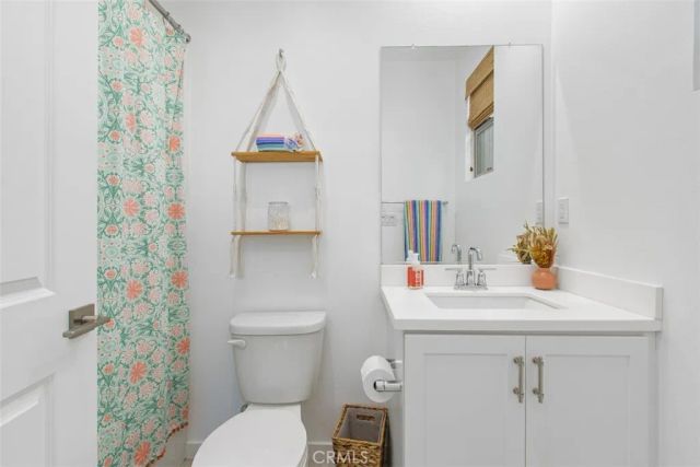 4247 Horvath 108, Corona, CA 92883