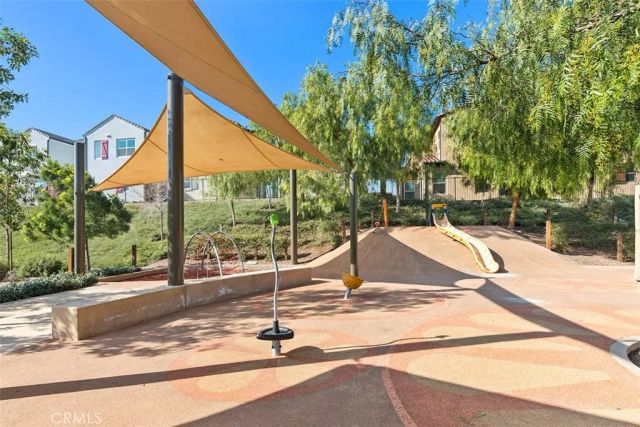 4247 Horvath 108, Corona, CA 92883