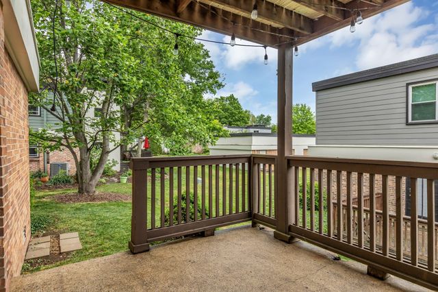 940 Gale Ln Apt 146, Nashville, TN 37204