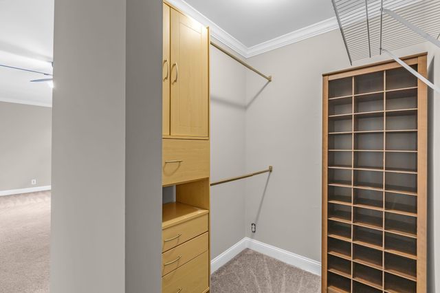 940 Gale Ln Apt 146, Nashville, TN 37204
