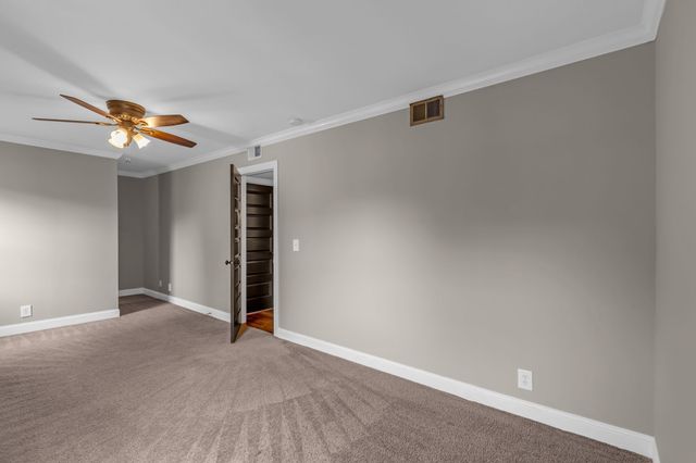 940 Gale Ln Apt 146, Nashville, TN 37204