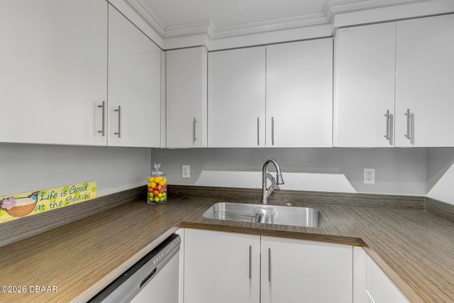 2987 S Atlantic Ave Apt 804, Daytona Beach Shores, FL 32118