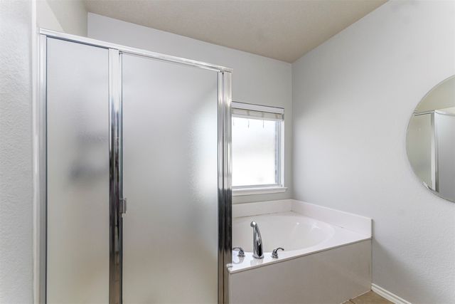 2641 Chadwick Drive, Fort Worth, TX 76131