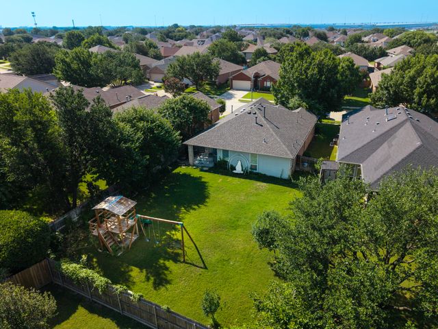 2641 Chadwick Drive, Fort Worth, TX 76131